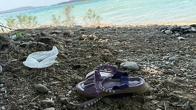 Piknikte acı son: Çocuğunun terliğini almak isterken gölde boğuldu