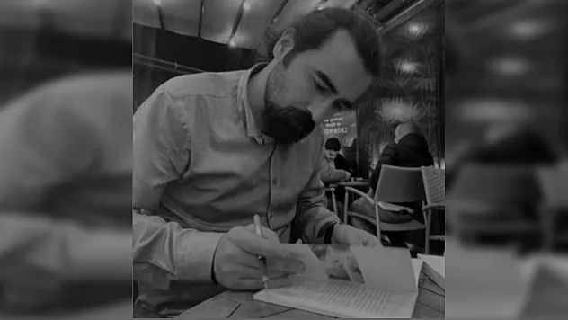 R. Miraç Öztürk'ten iki kitap birden