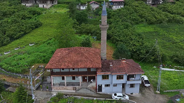 Trabzon'un tarihi camileri restorasyonla geleceğe taşınıyor