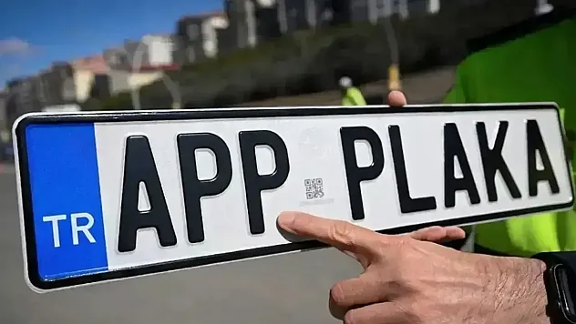 Resmi Gazete'de yayımlandı: O plakalar ücretsiz değiştirilecek!