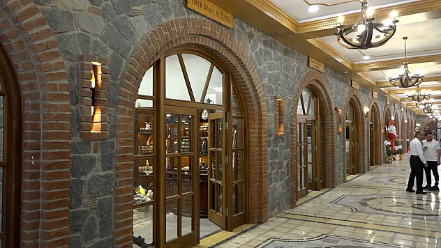 Rize'nin kültürü ve sanatı yeni merkezde buluştu
