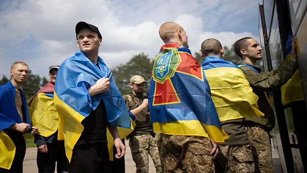 Rusya-Ukrayna arasında 25 yaş altı savaş esirlerinin ilk takası gerçekleşti