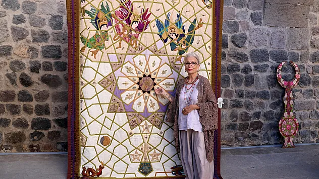 Rüyasında gördüğü donöre eser yaptı