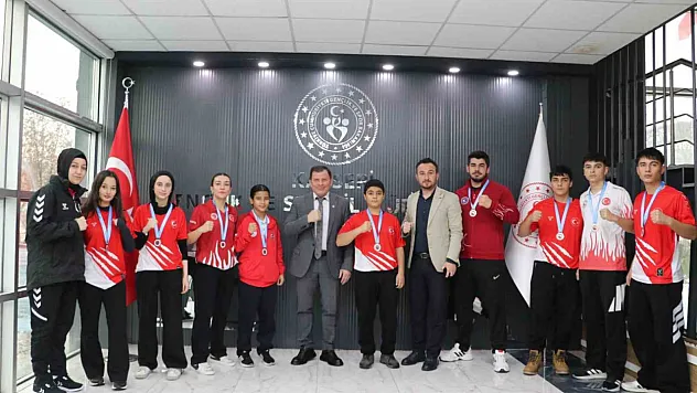 Sağlık Erva Spor Kulübü'nden Wushu'da Büyük Başarı