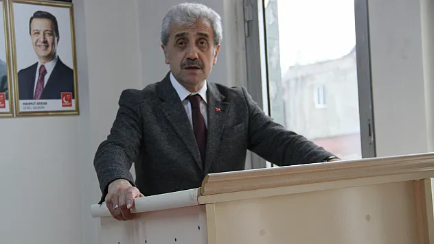 Salih Şen, 'Emekli ay sonunu getiremiyor!'