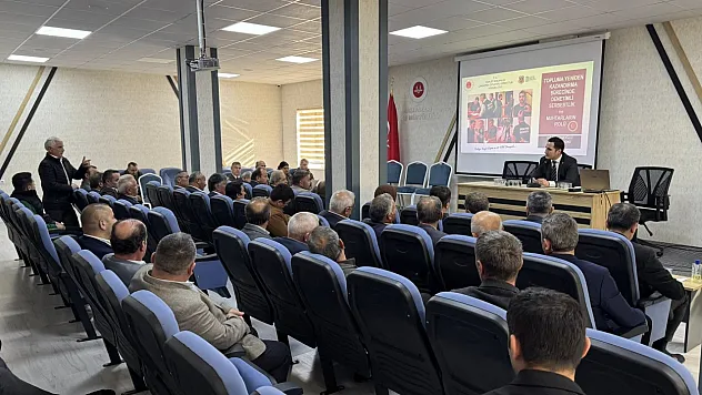 Salıpazarı'nda Muhtarlarla İstişare Toplantısı