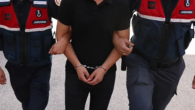 Salıpazarı'nda zehir tacirlerine geçit yok: 2 gözaltı