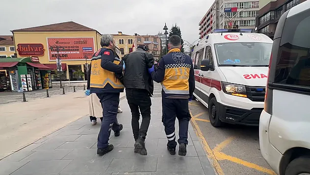 Samsun 2. hat dolmuşunda panik: Fenalaşan yolcu hastaneye kaldırıldı