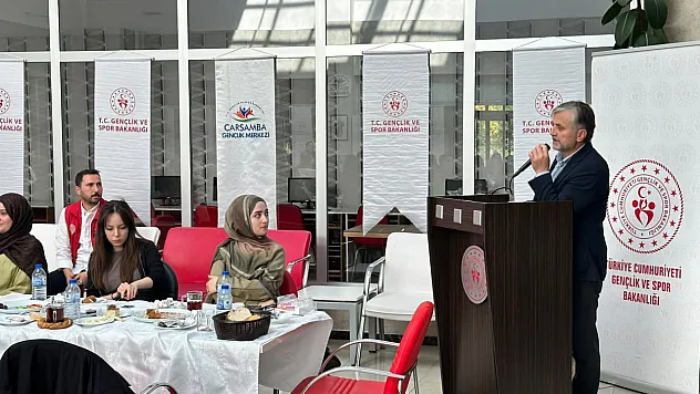 Samsun Çarşamba'da üniversiteli gençler kahvaltıda buluştu