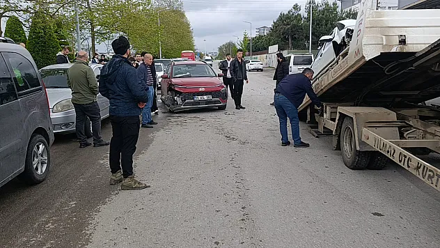 Samsun Çarşamba'da zincirleme kaza: 1 yaralı