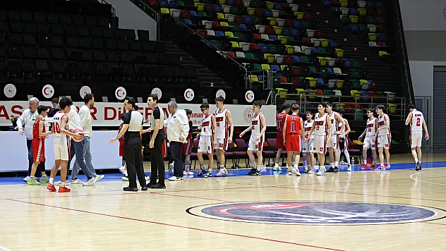 Samsun'da 14 Yaş Altı Basketbol Anadolu Şampiyonası başladı