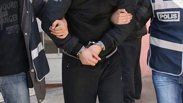 Samsun'da 8 yıl 4 ay hapis cezası bulunan firari kıskıvrak yakalandı