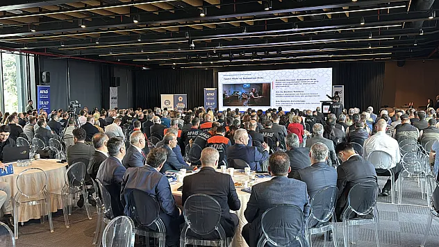 Samsun'da 'Afet Risk Azaltma' bilgilendirme toplantısı düzenlendi