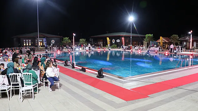 Samsun'da Anlam Dolu Defile Düzenlendi