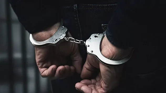 Samsun'da aranan 2 firari hükümlü yakalandı