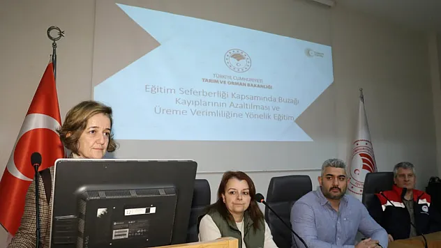 Samsun'da buzağı kayıplarının azaltılmasına yönelik eğitim toplantısı