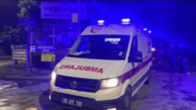 Samsun'da çatıda elektrik akımına kapılan işçi aşağı düştü