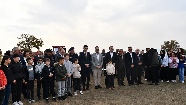 Samsun'da dikilen fidanlara can suyu verildi