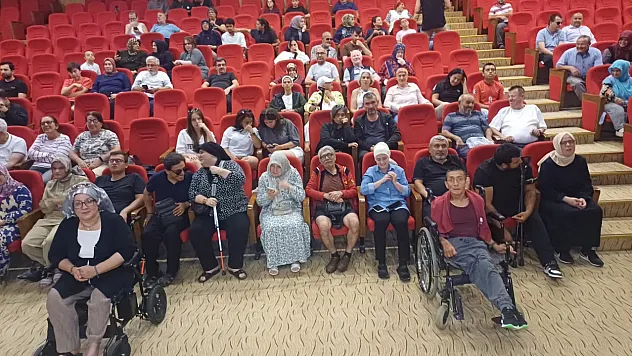 Samsun'da engelleri aşan 149 kişi doğa ve denizle buluştu