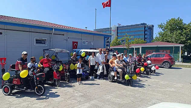 Samsun'da engelli bireylerden ilginç konvoy