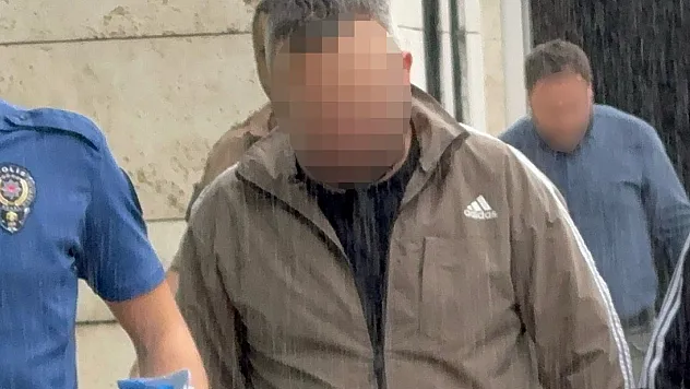Samsun'da evin ardiyesinden 2 tabanca ve tüfek çıktı