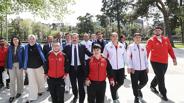 Samsun'da Gençlere Özel Etkinlik: 'Bugünün Gençleri, Geleceğin Yöneticileri'