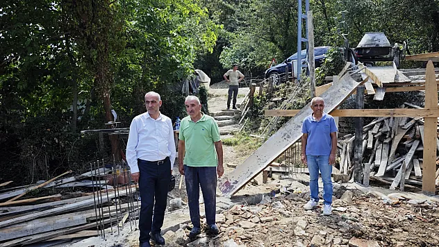Samsun'da ihtiyaç sahibi aileye yeni ev yapılıyor