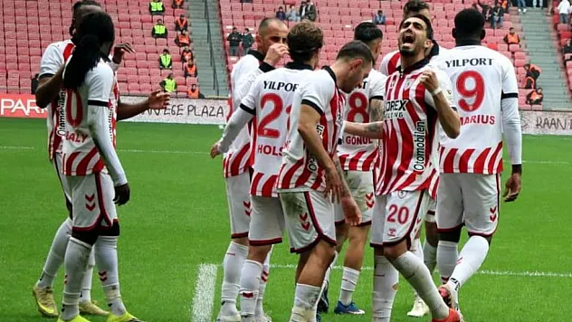 Samsun'da ilk yarı berabere bitti