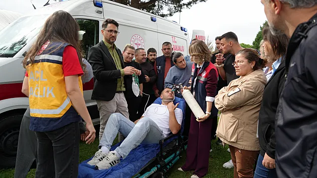 Samsun'da işitme engellilere ve sağlık personeline özel eğitim