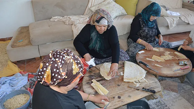 Samsun'da kışlık erişte ve çorbalık hazırlıkları başladı