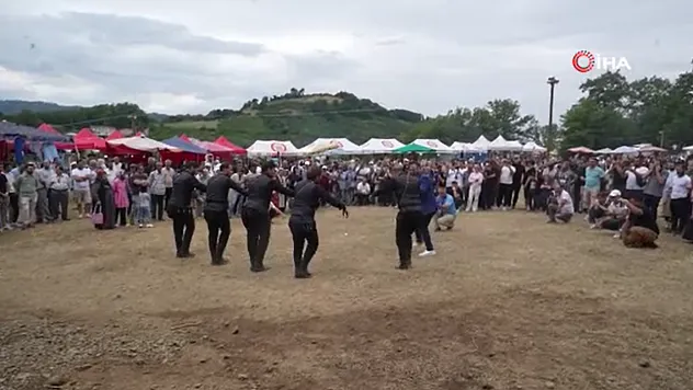 Samsun'da Kadırga Şenliği coşkusu: Yayla kültürü renkli görüntülerle yaşatıldı