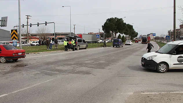 Samsun'da kırmızı ışık ihlali kazaya yol açtı: 3 yaralı