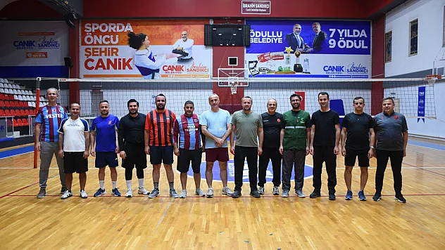 Samsun'da Kurum Müdürleri Bağımlılıkla Mücadele İçin Sahaya Çıktı