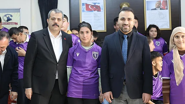 Samsun'da öğrencilere anlamlı hediye