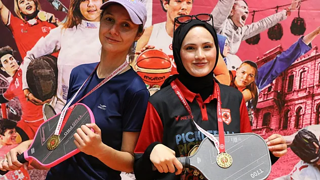 Samsun'da okul bahçeleri pickleball ile canlanıyor