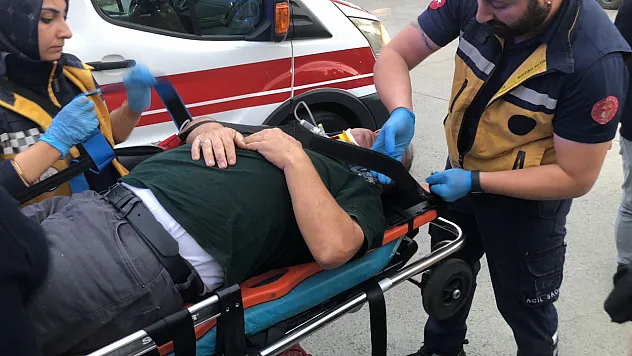 Samsun'da otomobil ile hafif ticari araç çarpıştı: 2 yaralı