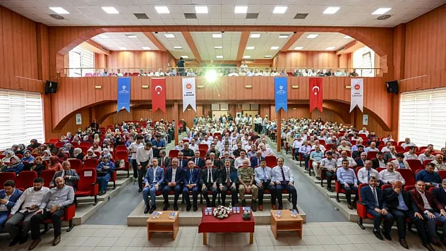 Samsun'da 'Peygamberimiz ve Aile Ahlakı' konferansı