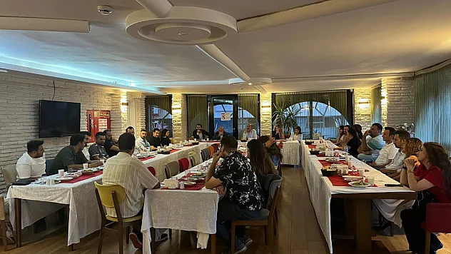 Samsun'da sosyal medya içerik üreticileriyle toplantı