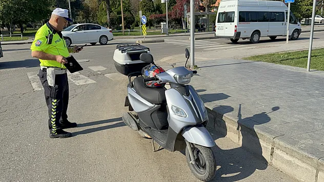 Samsun İlkadım'da motosiklet devrildi: 78 yaşındaki sürücü yaralandı