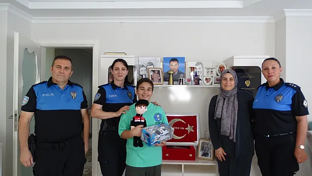 Samsun Polisinden Şehit Aileleri ve Gaziye Vefa Ziyareti