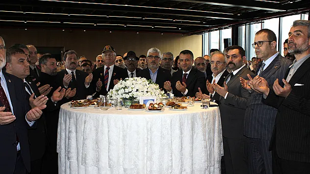 Samsun protokolü bayramlaştı