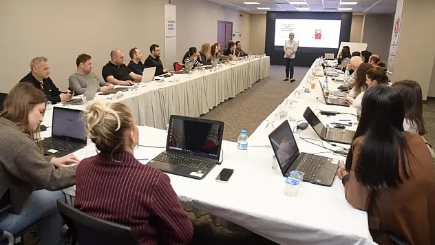 Samsun TSO Personeline 'Gen AI ile Akıllı Çalışma' Eğitimi Verildi