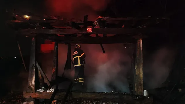 Samsun'un Terme ilçesinde boş ambar yangını