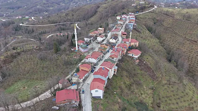 Samsun ve Ordu'nun 'Araf' Mahallesi! Karşı Komşunla Aranda Hem Şehir Hem Zaman Farkı Var!