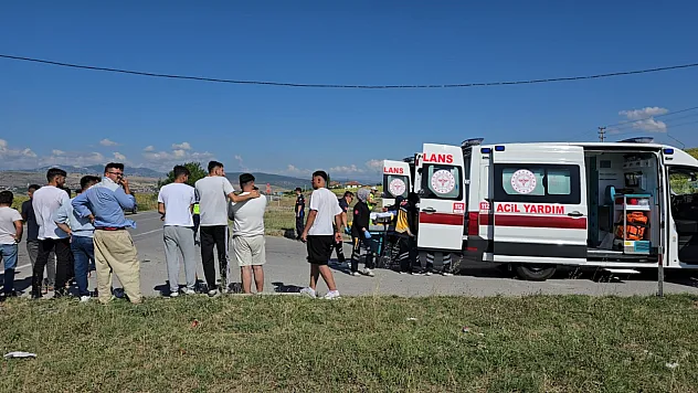 Samsun Vezirköprü'de iki motosiklet çarpıştı 3 yaralı
