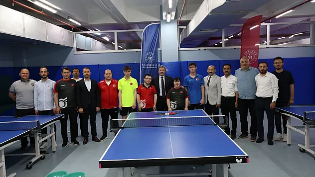 Samsunlu Milli Sporculara Vali Tavlı'dan Başarı Ziyareti