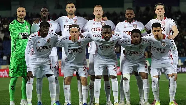 Samsunspor'da değişim: 8 oyuncu gitti, 7 yeni transfer geldi