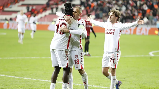Samsunspor'dan bir gol daha: Fark dört oldu