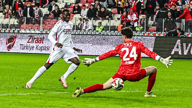 Samsunspor, Eyüpspor'u 2-1 Mağlup Etti