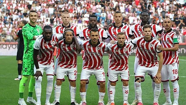 Samsunspor ilk yarıyı 1-0 geride tamamladı